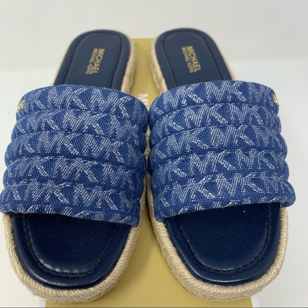 Michael Kors Royce Sandal - Picture 5 of 9